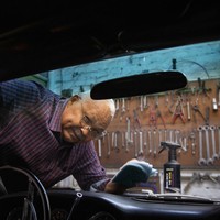 Фото Набор Средство для чистки автомобильного стекла RM 650 + Средство для чистки салона Karcher RM 651 500 мл 6.296-168.0